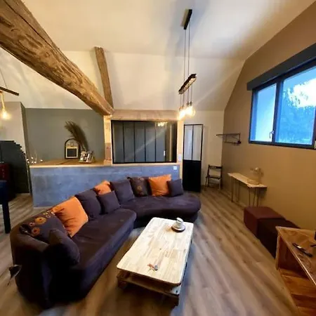 Appartement Cosy Lezinnes Exterior photo